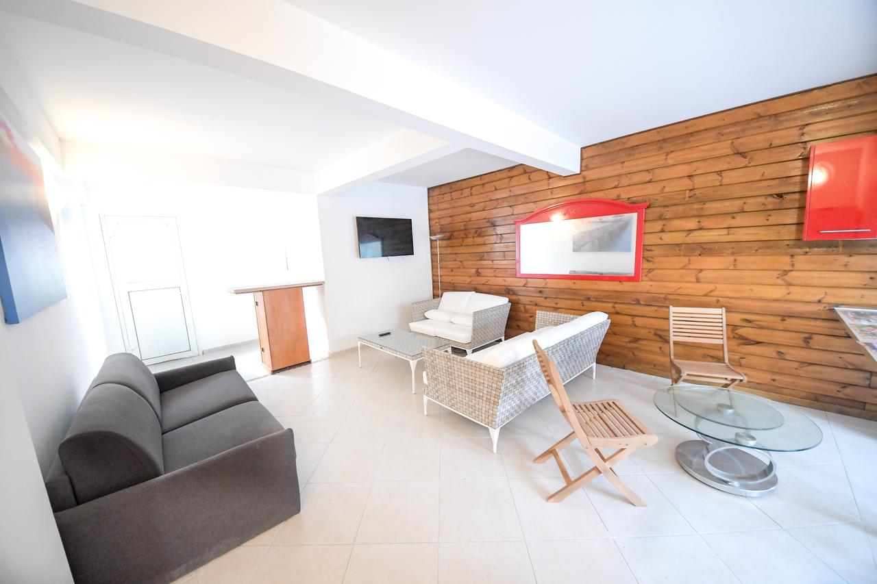 Residence Fruit De La Passion F4 Sainte-Anne Exterior foto